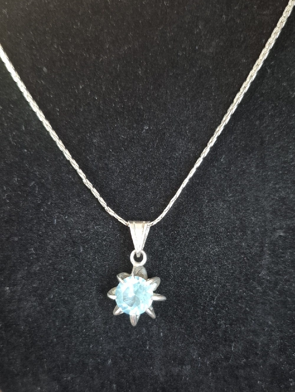 925 Sterling Silver Blue Topaz Sunburst Pendant Necklace